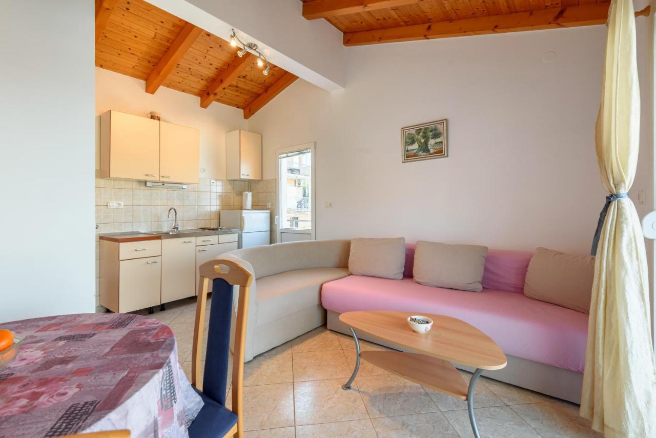 Apartments By The Sea Basina, Hvar - 11817 Vrbanj ภายนอก รูปภาพ
