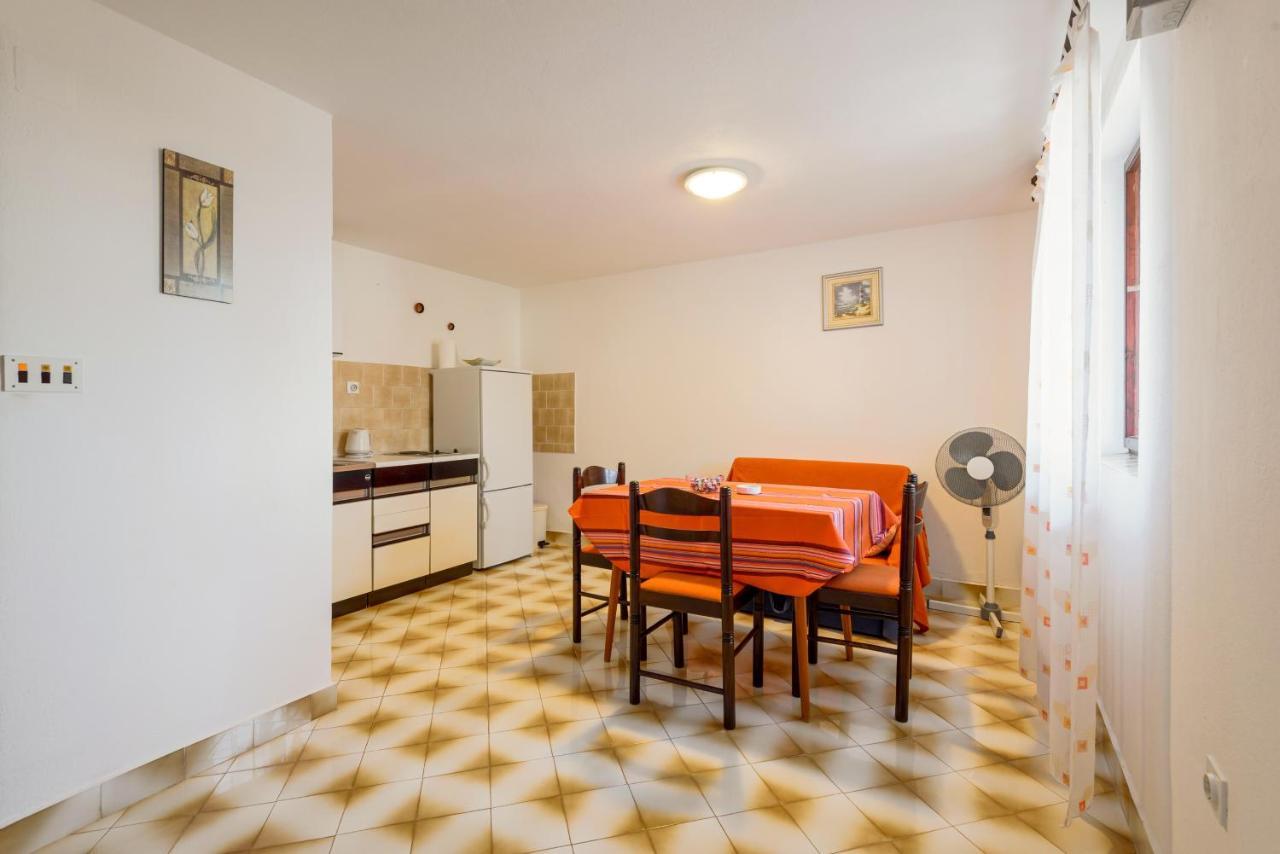 Apartments By The Sea Basina, Hvar - 11817 Vrbanj ภายนอก รูปภาพ