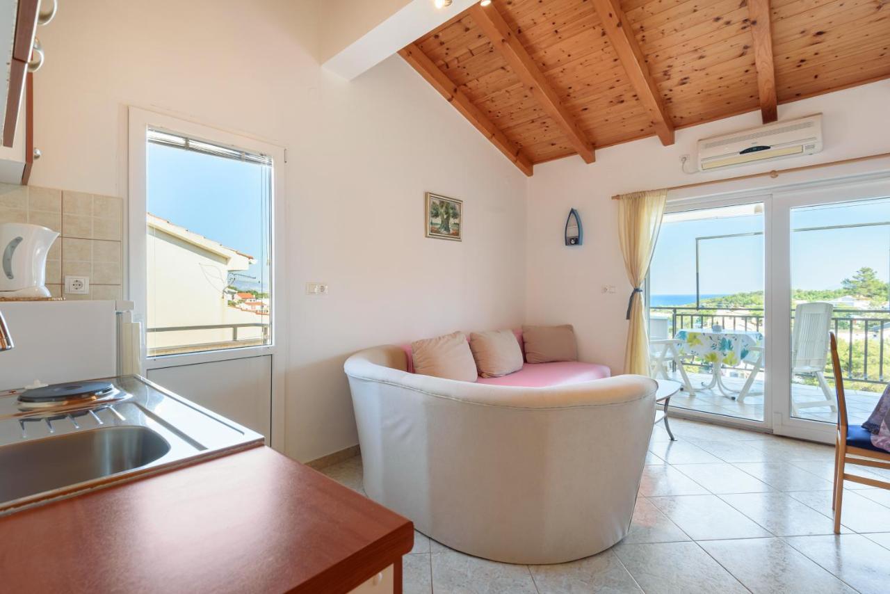 Apartments By The Sea Basina, Hvar - 11817 Vrbanj ภายนอก รูปภาพ
